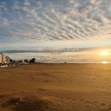 Studio Sea View - Royal Ascot Oostende Exterior foto